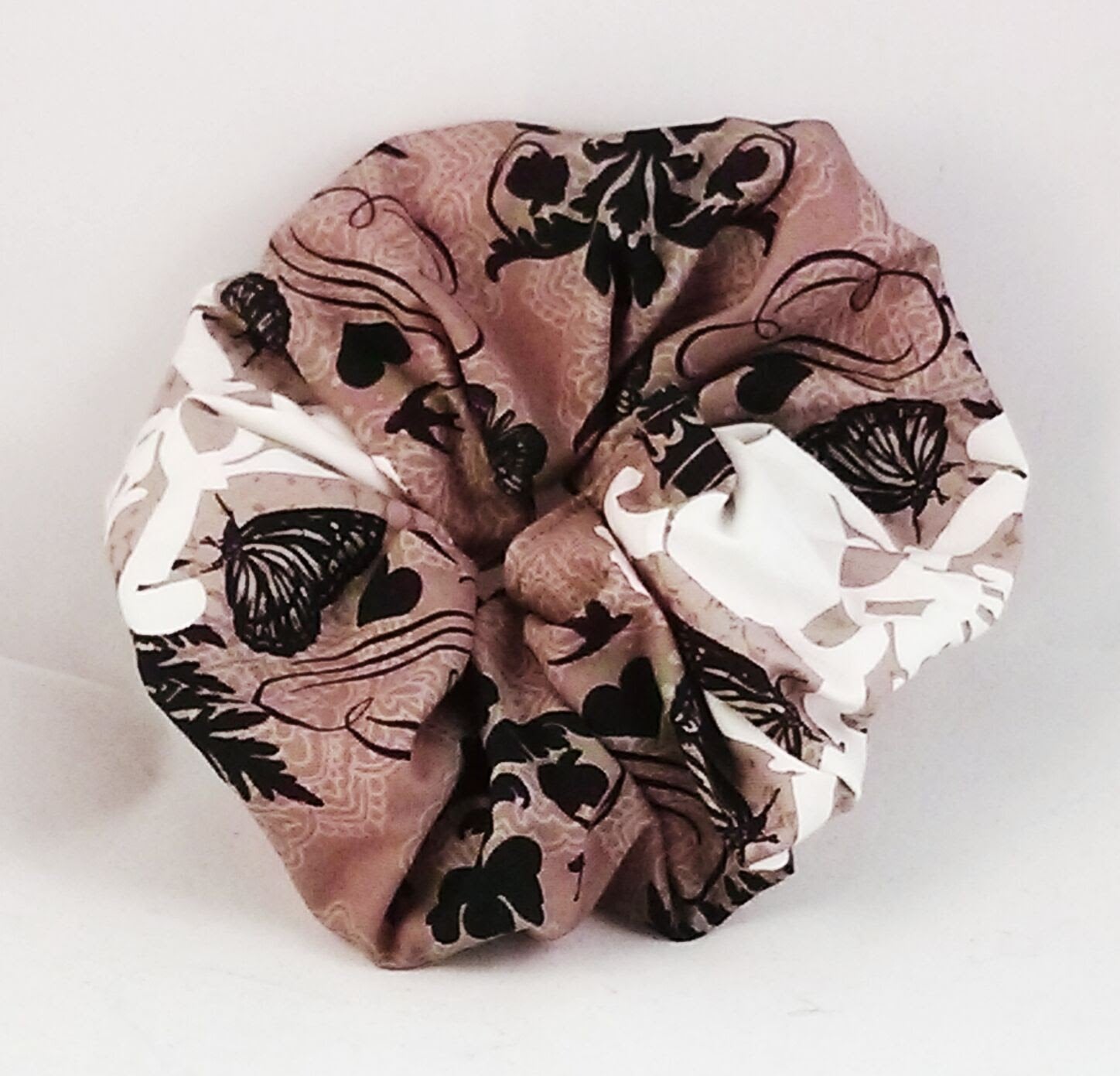 Knitty Gritty Skully Scrunchy - Large