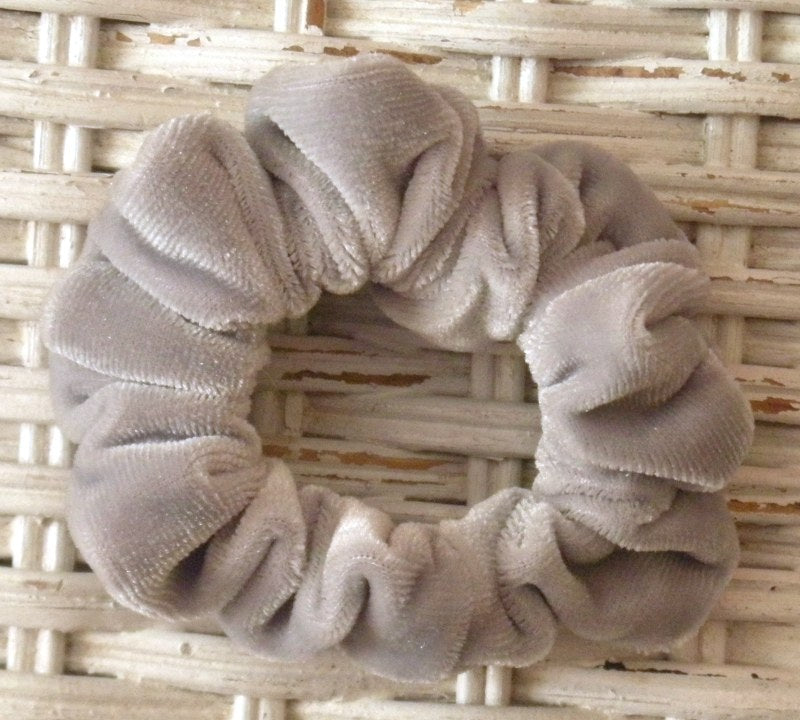 Light Gray Velvet Scrunchies - Twiggy Scrunchies