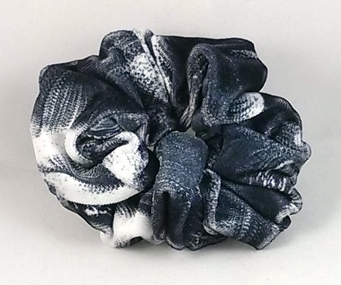Black and White Print Velvet Scrunchies - Small